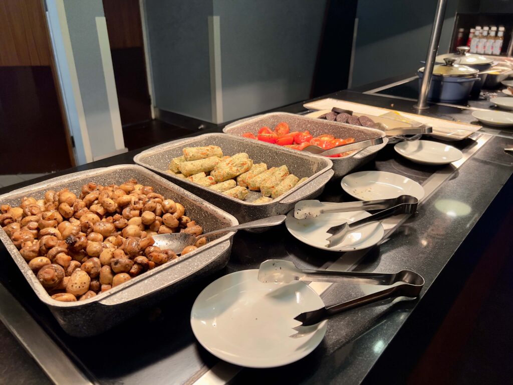 Some of the cooked breakfast items at Novotel Reading Centre.