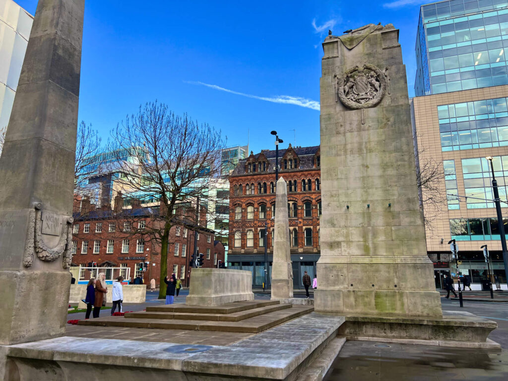 Monuments in Manchester city centre.