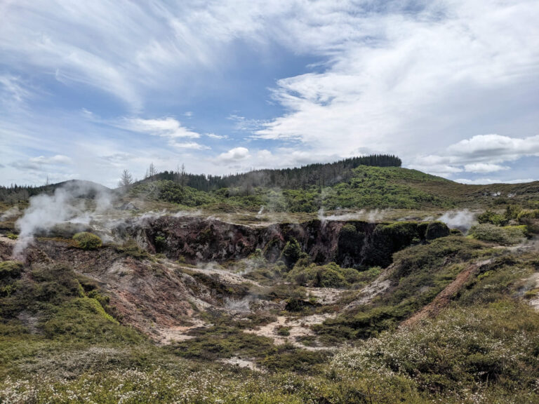Geothermal activity at Craters of the Moon near Rotorua.