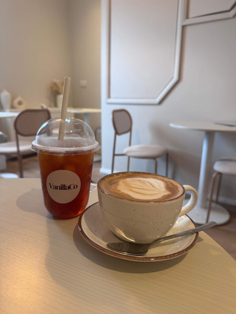 An iced tea and a latte at The VanillaCo in Clay Cross.