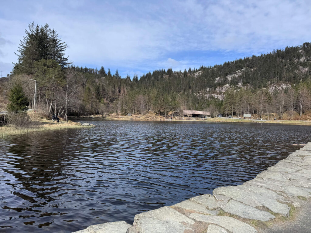 Skomakerdiket lake in Bergen.